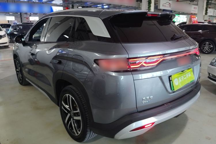 Used BYD Song L DM-i 2024 112 km Leading Edition Rear Left 45 Deg