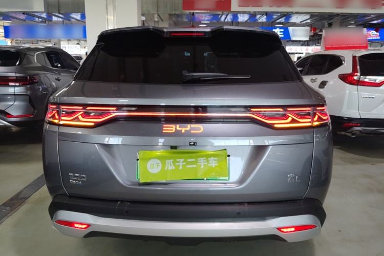 Used BYD Song L DM-i 2024 112 km Leading Edition Rear