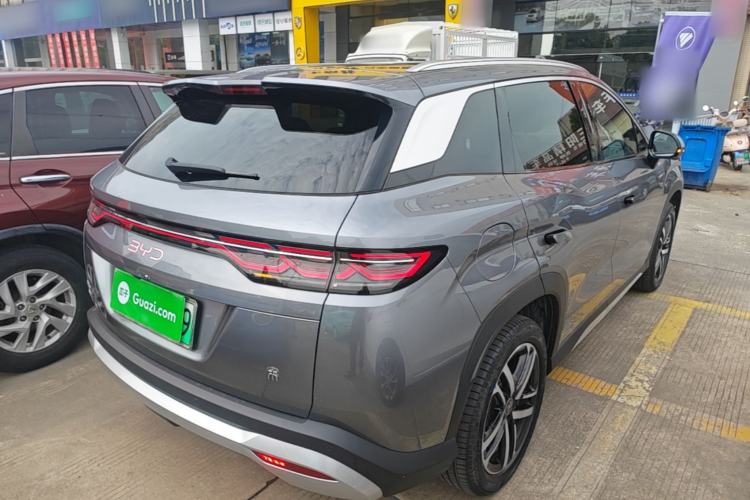 Used BYD Song L DM-i 2024 112 km Beyond Edition Rear Right 45 Deg