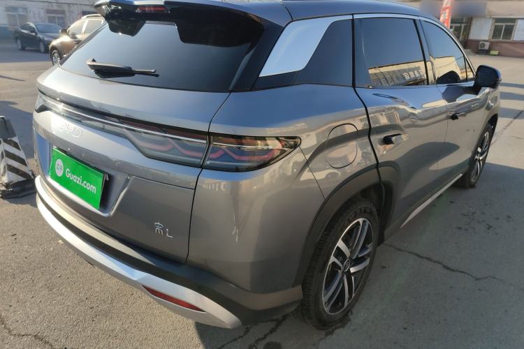 Used BYD Song L DM-i 2024 112 km Leading Edition Rear Right 45 Deg