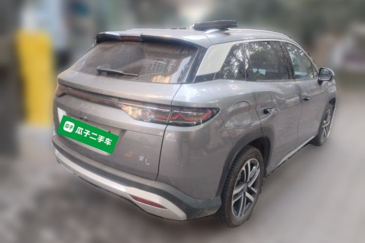 Used BYD Song L DM-i 2024 112 km Beyond Edition Rear Right 45 Deg