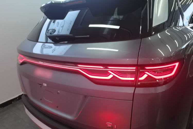 Used BYD Song L DM-i 2024 112 km Beyond Edition Rear