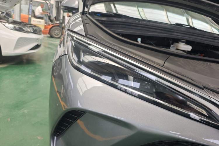 Used BYD Song L DM-i 2024 160km Beyond Edition Right Front Headlight