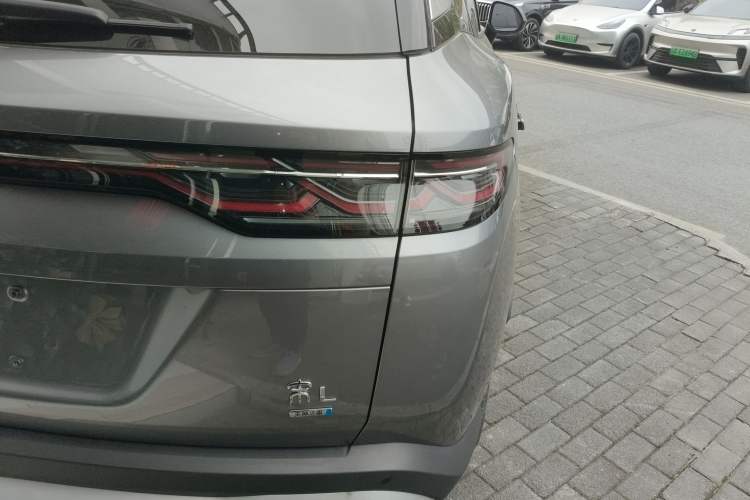 Used BYD Song L DM-i 2024 160km Beyond Edition Right Rear Taillight