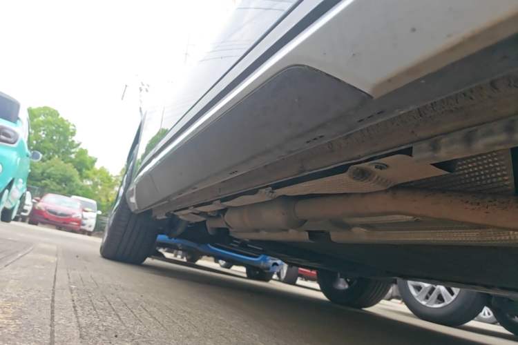 Used BYD Song L DM-i 2024 112 km Beyond Edition Right Side Sill