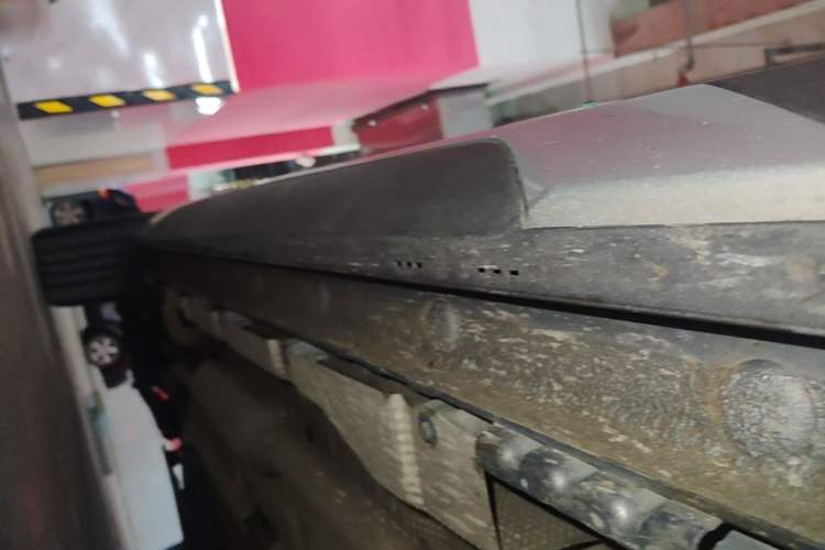 Used BYD Song L DM-i 2024 112 km Beyond Edition Right Side Sill
