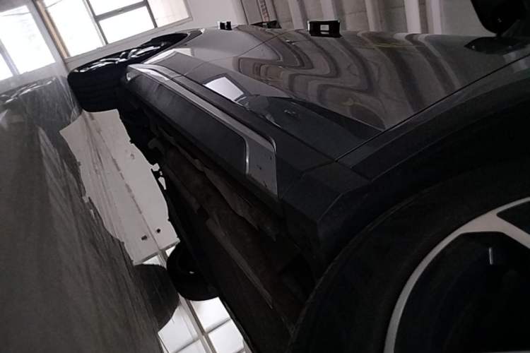 Used BYD Song L DM-i 2024 112 km Beyond Edition Right Side Sill