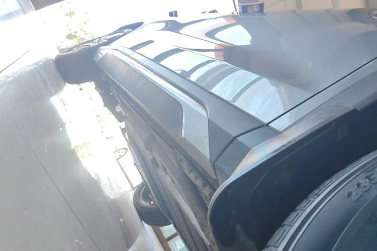 Used BYD Song L DM-i 2024 112 km Leading Edition Right Side Sill