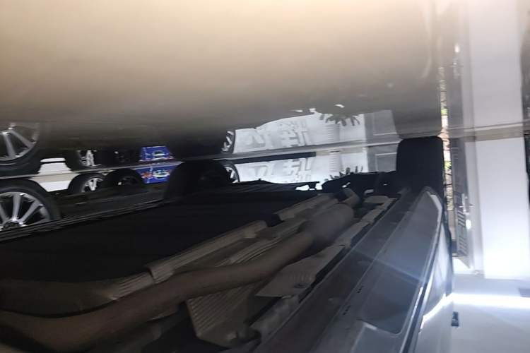 Used BYD Song L DM-i 2024 112 km Beyond Edition Right Side Sill
