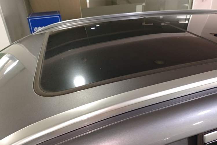 Used BYD Song L DM-i 2024 112 km Beyond Edition Roof