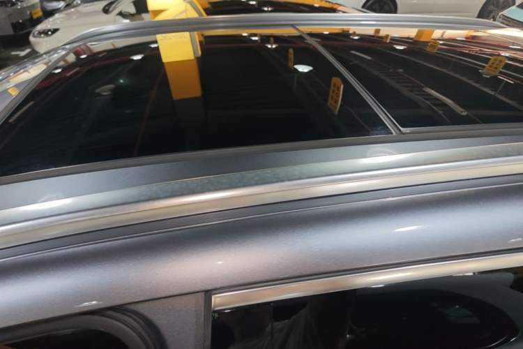 Used BYD Song L DM-i 2024 112 km Beyond Edition Roof