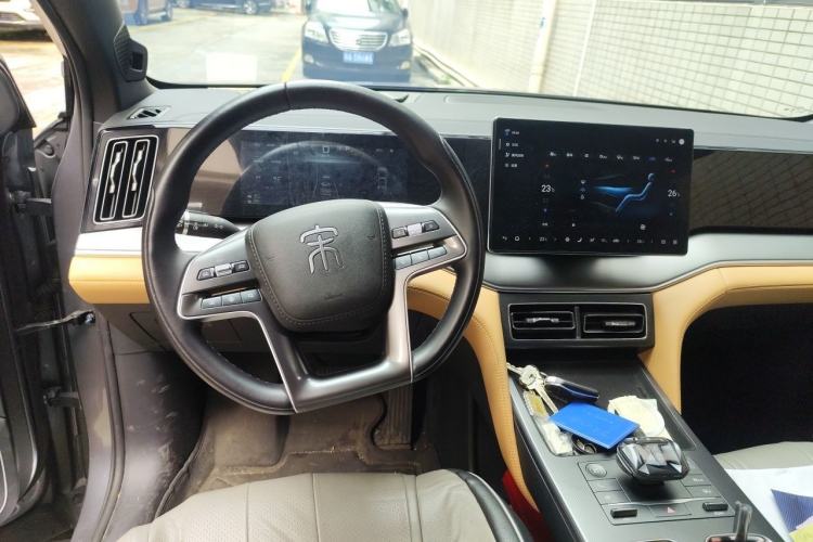 Used BYD Song L DM-i 2024 112 km Beyond Edition Steering Wheel