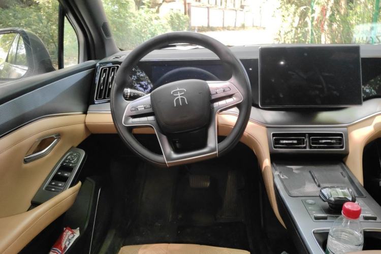 Used BYD Song L DM-i 2024 112 km Leading Edition Steering Wheel