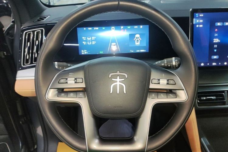 Used BYD Song L DM-i 2024 112 km Leading Edition Steering Wheel