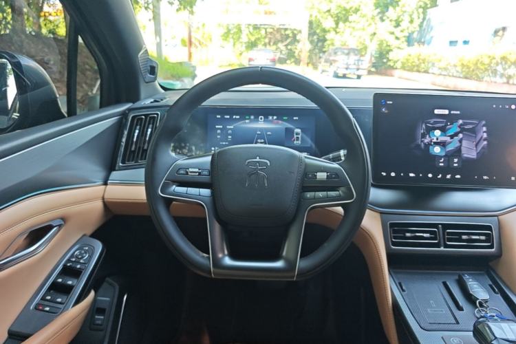 Used BYD Song L DM-i 2024 112 km Beyond Edition Steering Wheel