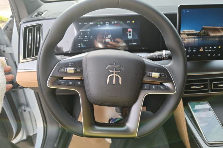 Used BYD Song L DM-i 2024 112 km Beyond Edition Steering Wheel