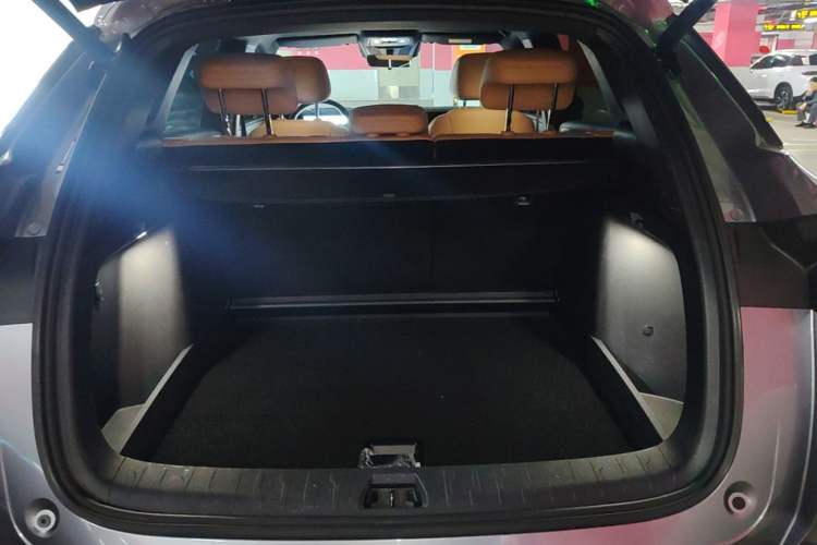 Used BYD Song L DM-i 2024 112 km Beyond Edition Trunk