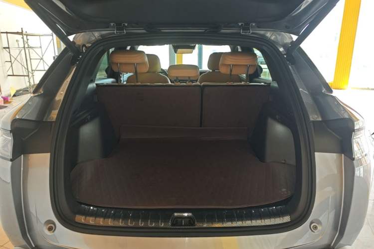 Used BYD Song L DM-i 2024 160km Beyond Edition Trunk