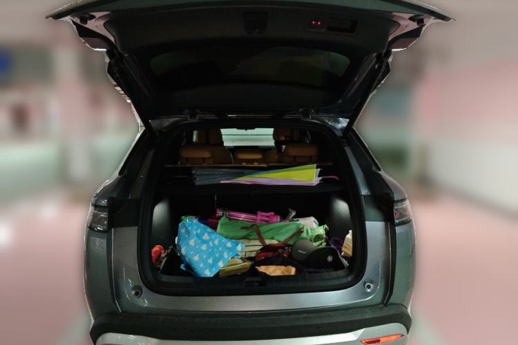 Used BYD Song L DM-i 2024 112 km Beyond Edition Trunk
