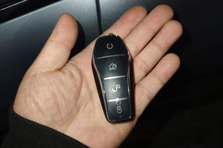 Used BYD Song L DM-i 2024 112 km Beyond Edition Vehicle Key