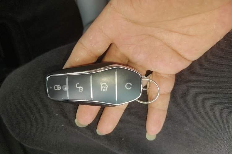 Used BYD Song L DM-i 2024 160km Beyond Edition Vehicle Key