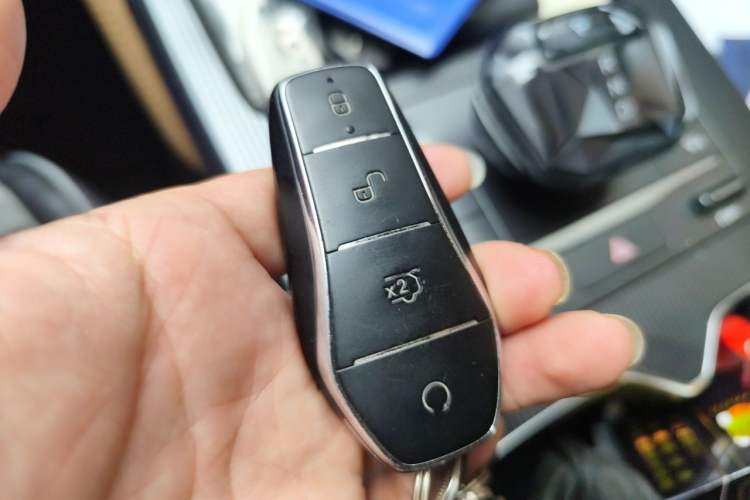 Used BYD Song L DM-i 2024 112 km Beyond Edition Vehicle Key