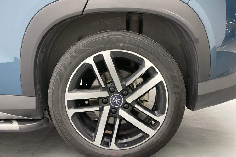 Used BYD Song L DM-i 2024 112 km Beyond Edition Exterior 8