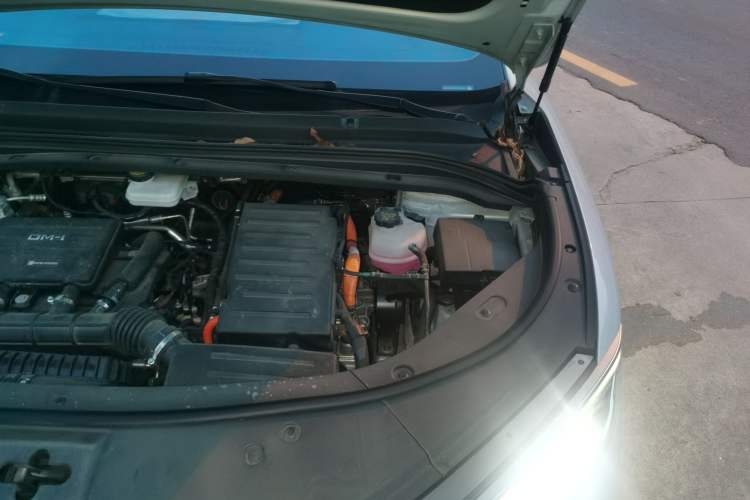 Used BYD Song L DM-i 2024 160km Beyond Edition Engine Bay Left