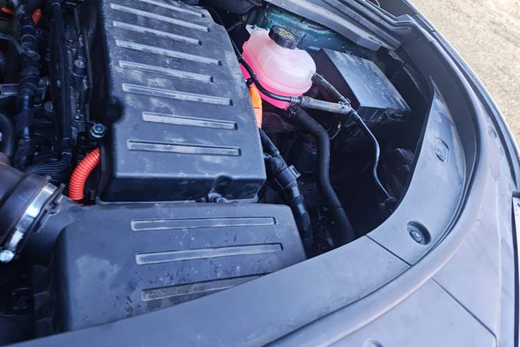Used BYD Song L DM-i 2024 112 km Leading Edition Engine Bay Left