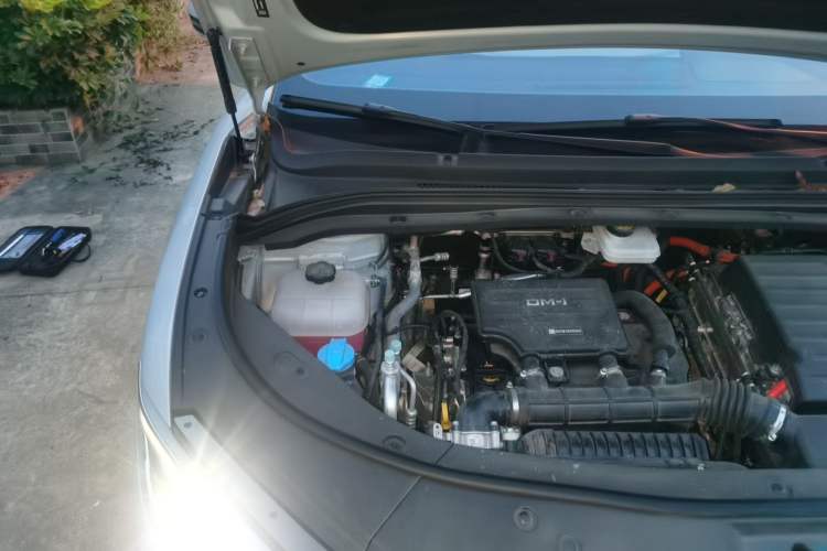 Used BYD Song L DM-i 2024 160km Beyond Edition Engine Bay Right