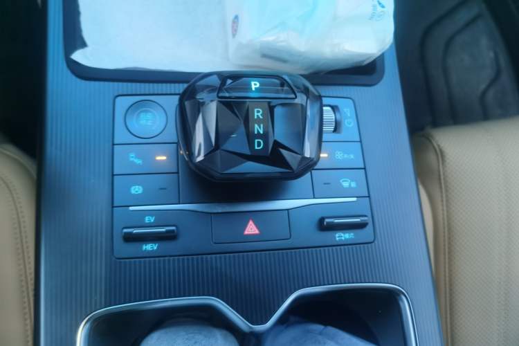 Used BYD Song L DM-i 2024 160km Beyond Edition Gear Lever