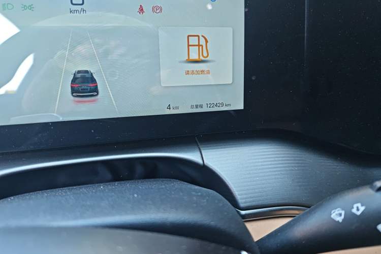Used BYD Song L DM-i 2024 112 km Leading Edition Odometer Close Up