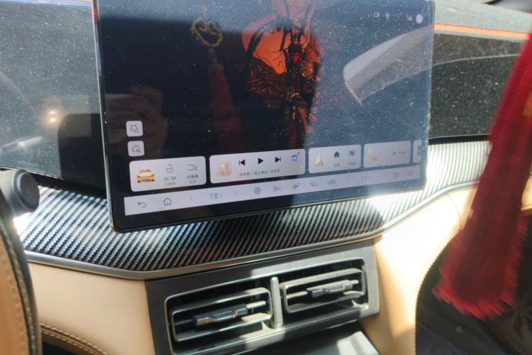 Used BYD Song L DM-i 2024 112 km Leading Edition Audio And AC Panel