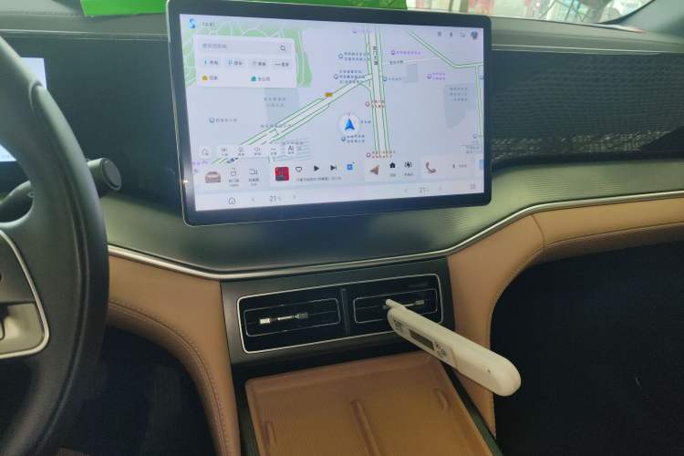 Used BYD Song L DM-i 2024 112 km Leading Edition Audio And AC Panel