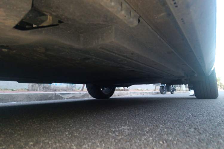 Used BYD Song L DM-i 2024 112 km Leading Edition Chassis Front Left