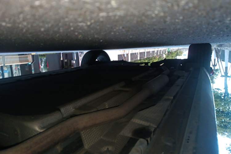 Used BYD Song L DM-i 2024 112 km Leading Edition Chassis Front Right