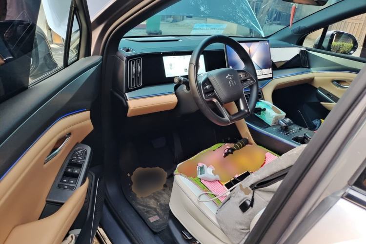 Used BYD Song L DM-i 2024 160km Beyond Edition Driver Seat