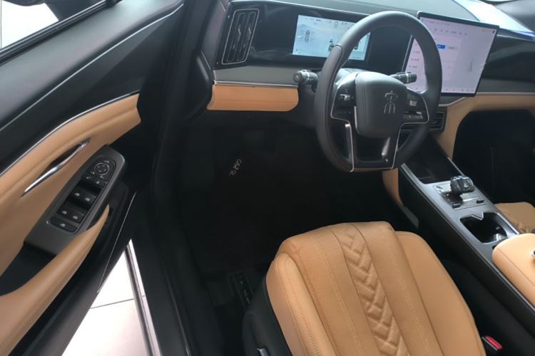 Used BYD Song L DM-i 2024 160km Beyond Edition Driver Seat