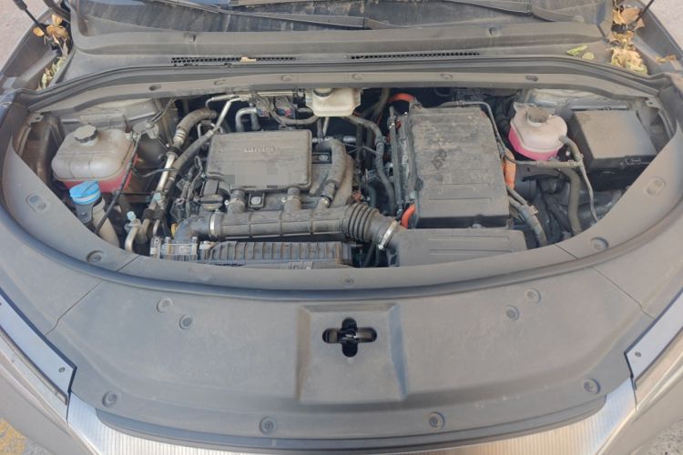 Used BYD Song L DM-i 2024 112 km Beyond Edition Engine Bay
