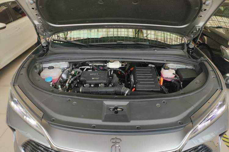 Used BYD Song L DM-i 2024 112 km Leading Edition Engine Bay