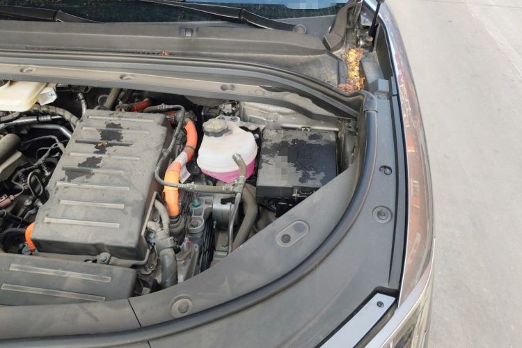 Used BYD Song L DM-i 2024 160km Beyond Edition Engine Bay Left