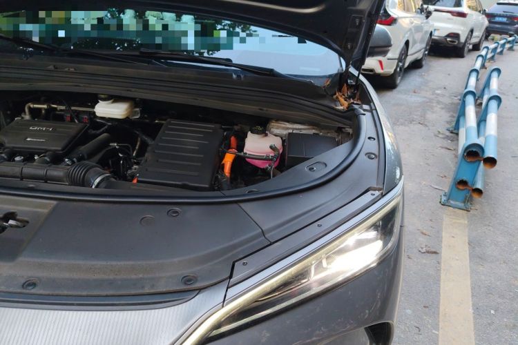 Used BYD Song L DM-i 2024 160 km Excellence Version Engine Bay Left