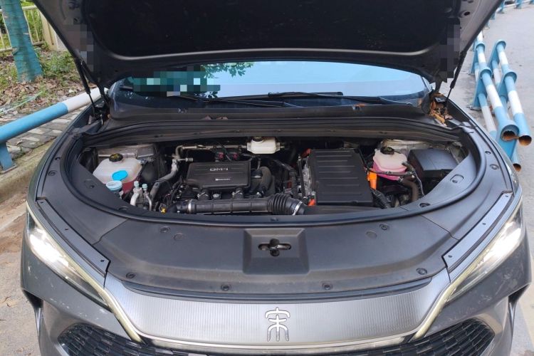 Used BYD Song L DM-i 2024 160 km Excellence Version Engine Bay