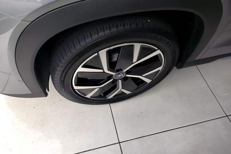 Used BYD Song L DM-i 2024 160km Beyond Edition Exterior 1