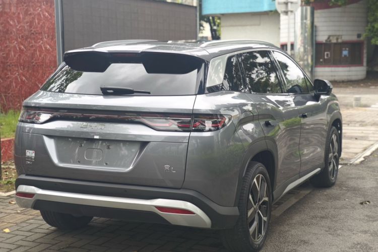 Used BYD Song L DM-i 2024 160km Beyond Edition Exterior 4