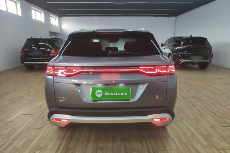 Used BYD Song L DM-i 2024 112 km Beyond Edition Exterior 4
