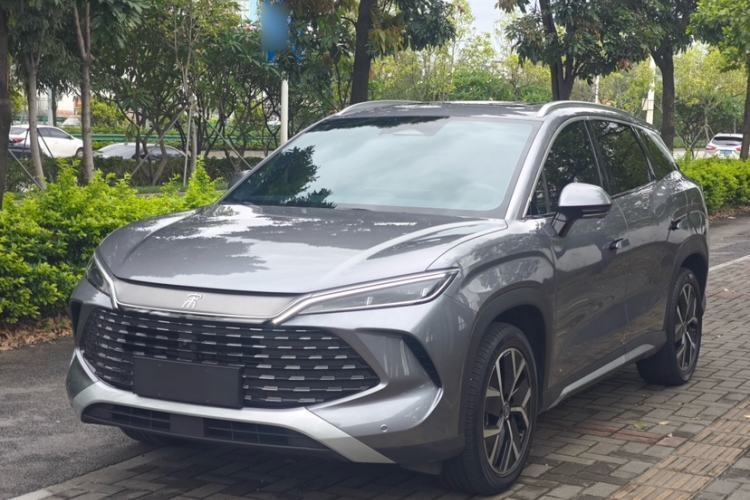 Used BYD Song L DM-i 2024 160km Beyond Edition Exterior 8