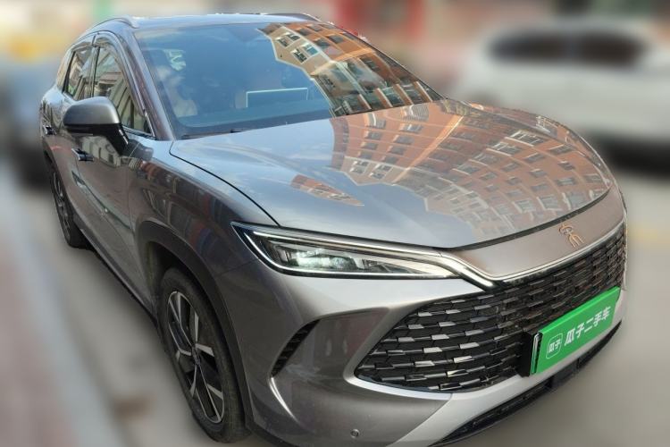 Used BYD Song L DM-i 2024 160km Beyond Edition Front Right 45 Deg
