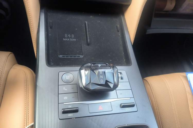 Used BYD Song L DM-i 2024 160km Beyond Edition Gear Lever
