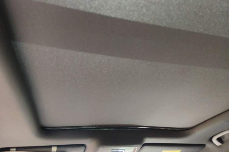 Used BYD Song L DM-i 2024 112 km Leading Edition Headliner